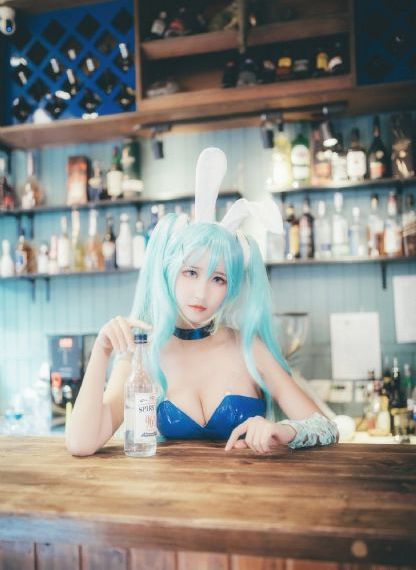 亚洲天堂av一区二区三区_高清完整版