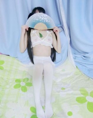亚洲欧美丝袜精品久久久_HD免费全集观看