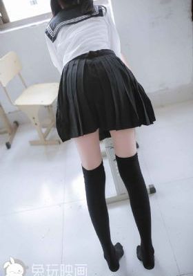 怪物在女子肚子里剧烈胎动_BD国语电影免费在线