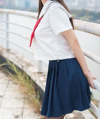 日韩理伦片_国产在线视频