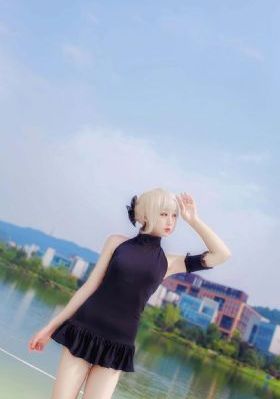 宝宝腿再趴开一点就不疼了_在线免费观看电影